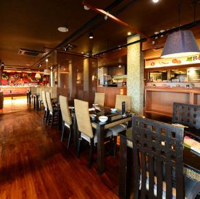 【禁煙席】1~8名様でご利用頂けるテーブル席となります!最大40名様前後でお楽しみいただけます!!