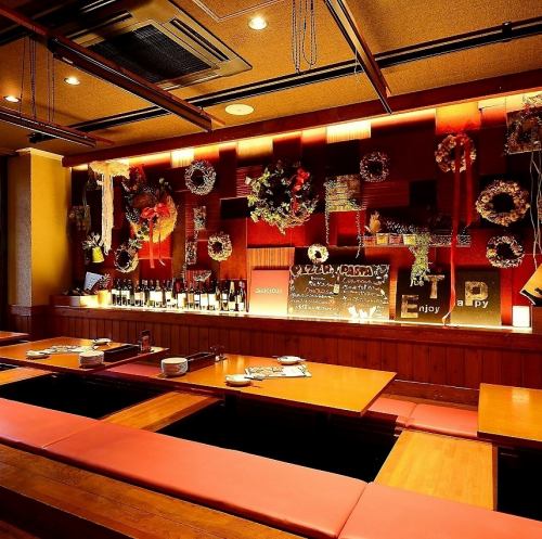 【禁煙席】1~20名様でご利用頂けるお席です。大人数でご利用ならこの席がおすすめです♪