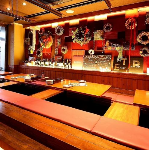 【禁煙席】大人数の貸切などももちろん可能です!歓迎会や送別会などの各種宴会などお気軽にお問い合わせ下さい。お料理と共に様々なお酒を楽しむことができます!!我々スタッフ一同、皆様のお帰りを心よりお待ちしております!