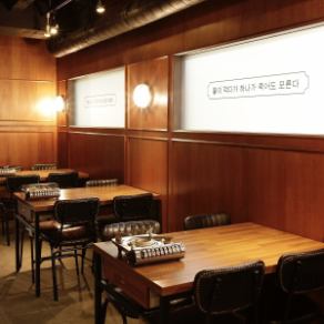 Available for groups of up to 50 people♪ The spacious space is perfect for banquets and welcoming/farewell parties♪ It is also very popular for girls' parties, group dates, and anniversaries♪ We will do our best to meet the various needs of our customers, so please feel free to contact us♪ [#Umeda #Korean food #Private room #Lunch #Birthday #All-you-can-eat and drink #Yukke sushi #Samgyeopsal #Choa chicken #Cheese kimbap #Umeda #Higashidori]