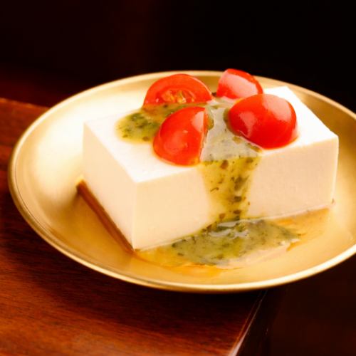 カプレーゼ冷奴