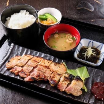 【ランチ】豚カルビの西京焼き定食