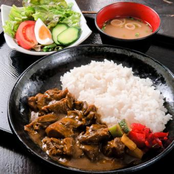 【ランチ】もつカレー