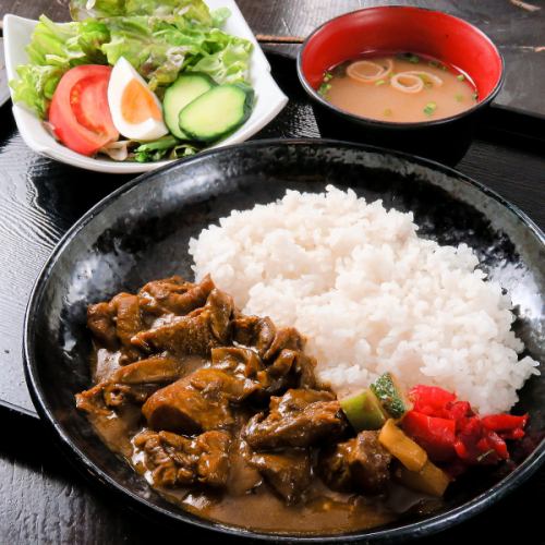 【ランチ】もつカレー