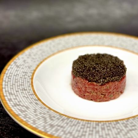 和牛タルタルキャビア20,000円コース クリスマスにおすすめ!
