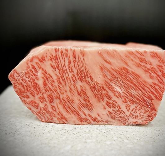 New A5特選和牛サーロイン13,000円コース（A5-10以上使用）