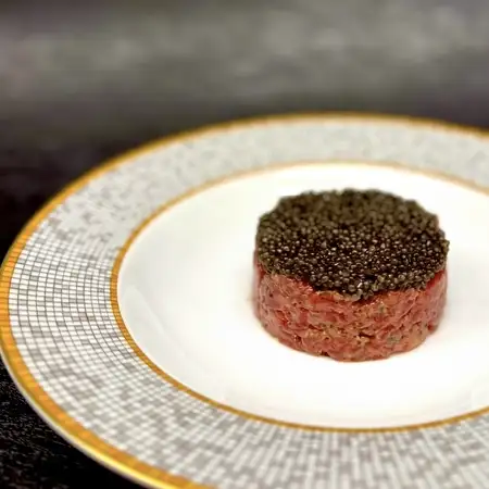 和牛タルタルキャビア20,000円コース