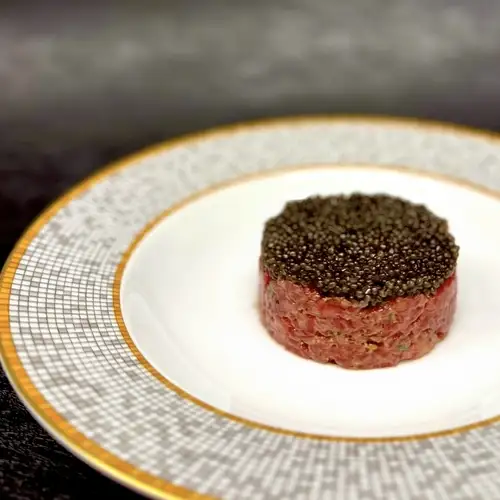 和牛タルタルキャビア20,000円コース