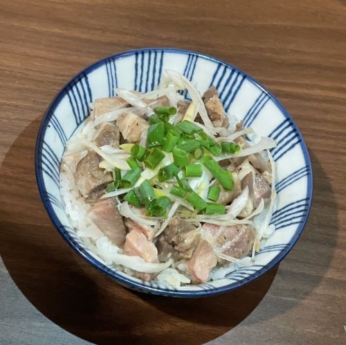 チャーシュー丼