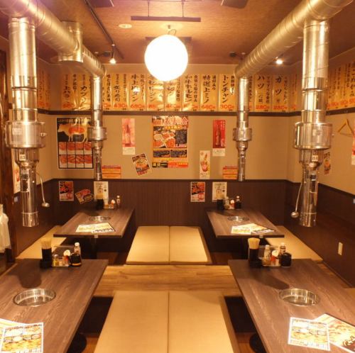 Equipped with a sunken kotatsu-style tatami room that can accommodate up to 36 people.