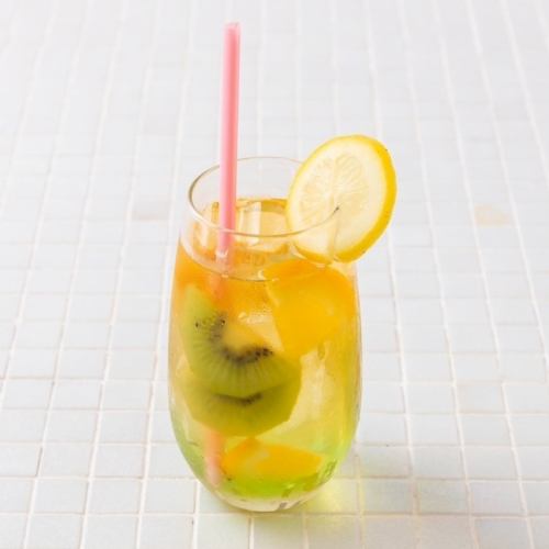 ロイヤルフルーツアイスティー