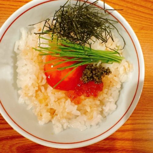 玉子のせご飯（卵黄醤油漬け）