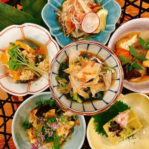 名物　東洋旬肴盛り合わせ