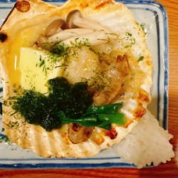 活ホタテ醤油焼き　青さ海苔バター