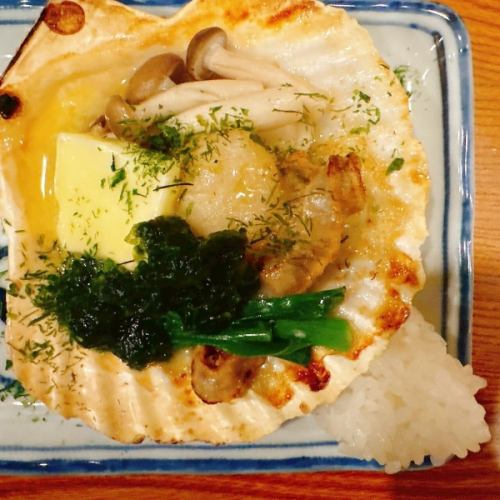 活ホタテ醤油焼き　青さ海苔バター