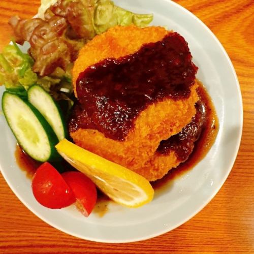 ヒレカツ　デミ味噌