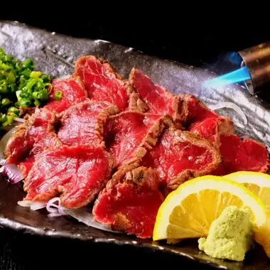 [Additional all-you-can-drink available] Group-only [Hakata Delights Course] 10-course meal including domestic motsunabe (offal hot pot) and sesame amberjack for 4500 yen