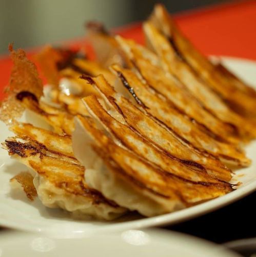 こだわり野菜たっぷり餃子