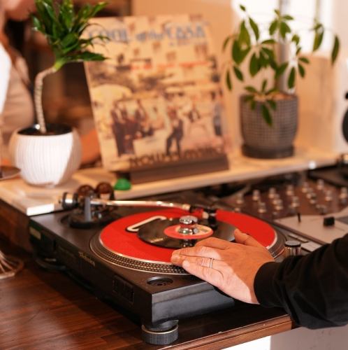 DJブースあり