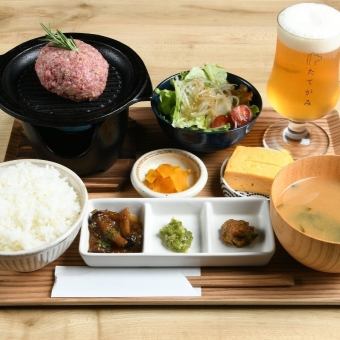 [☆ Limited until 6pm on weekdays ☆ Signature menu] Umanburg set meal! 2000 yen with drink