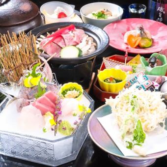 【活造りコース】　自慢の生簀からすくいあげた鮮魚のお造りが魅力　　　当店一番人気