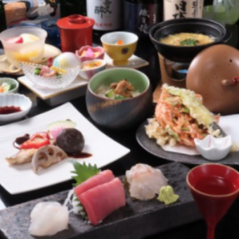 【와카쿠사 코스】시즈마에 생선 모듬, 떡의 뽀왈렛, 흰 생선 봄 야채 계란 토지 등 전 8품 7700엔(부가세 포함)