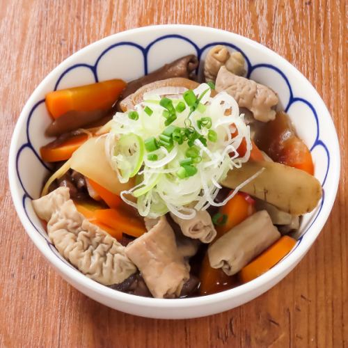 こだわり出汁でもつ煮！