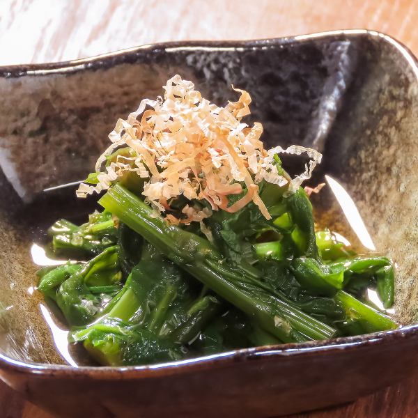 こだわり抜いて選んだ季節の野菜をふんだんに使用！一品料理もございます♪