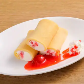 クレープバーいちごクリーム