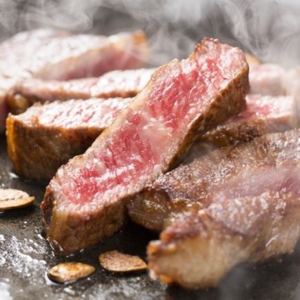 [Premium Sirloin] 3 hours of all-you-can-drink included♪ All-you-can-eat 47 items including sirloin, meat sushi, yakitori, etc. [3,480 yen]