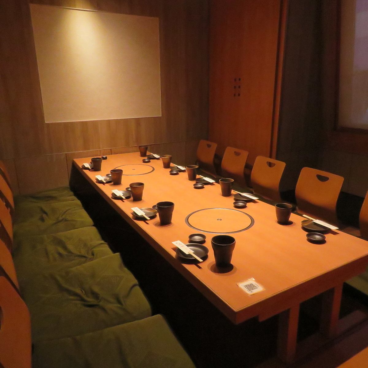 We will prepare a private room according to the number of people.There is also a tatami room with a sunken kotatsu ◎