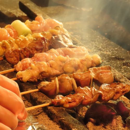 焼き師が丁寧に焼き上げ。