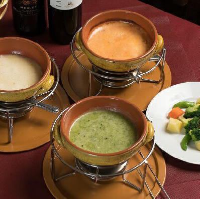 チーズフォンデュとダチョウ料理が自慢のレストラン　chez　MACIO上尾