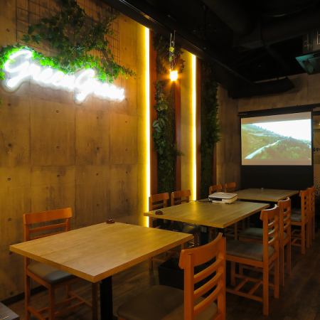 최대 60 명까지 전세 가능! 프로젝터와 마이크 완비 ◎