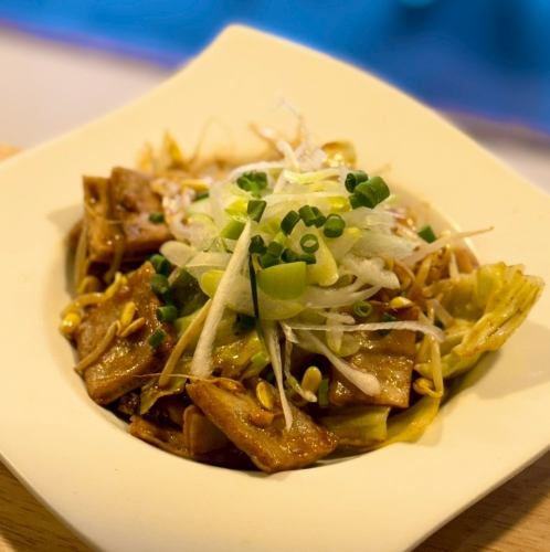 馬ホルモン炒め