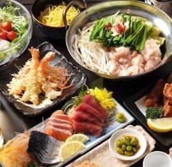 [4,000 yen offal hotpot course] Includes 120 minutes of all-you-can-drink! Offal hotpot (rich soy sauce flavor), sashimi platter, and 7 other dishes for 4,000 yen (tax included)