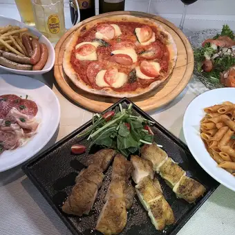 若鶏のローストなど全6品『パーティプラン4,700円』二次会や新年会に★【2時間飲み放題付】