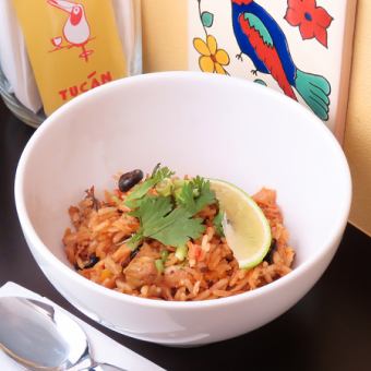 巴拿马 Arroz con Pollo（1/2 份）