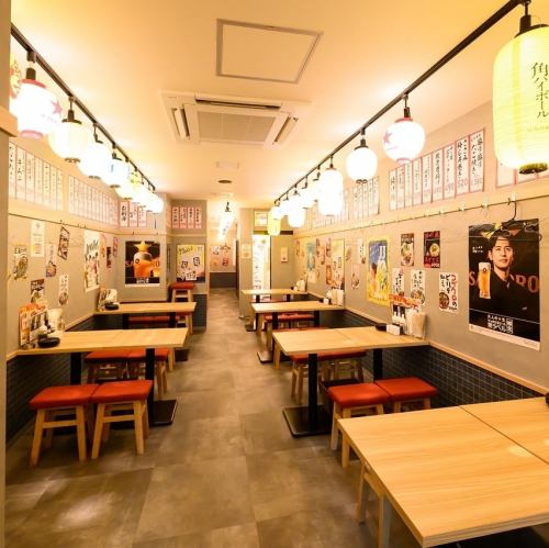 広々とした店内で、ごゆっくりお食事をお楽しみください!単品飲み放題もあり!少人数でもお1人様でもご利用いただけます!