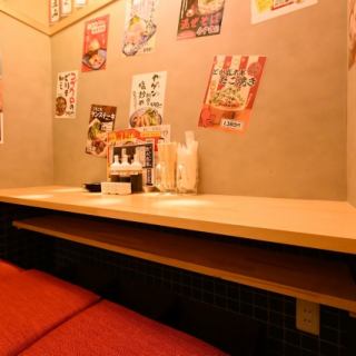 会社帰りにふらっと寄って帰るのはもちろん、友人との集まりや会社の宴会や歓送迎会などにもピッタリのお店です♪