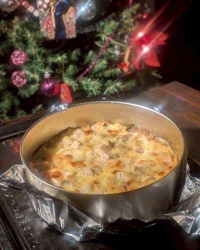 12/15-19 저녁 한정 | 서양배와 고르고르졸라 타르트

@e_masala
지난주에 이어, 듬뿍 사용한 고르곤졸라와 양배의 타르트가 기간 한정으로 등장입니다.안주와 아페타이저로 즐겨주세요.인도 와인에도 딱 맞는 식사 타르트입니다.

요나시 고르곤 졸라 타르트
12/15~18 한정・디너만
1피스 650엔

🥧

@yumi_bhandari
가게 주인 유미 씨의 추억으로 때때로 기간 한정 메뉴가 등장합니다! 앞으로도 기대해주세요 ~