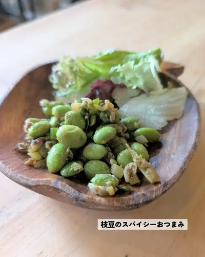 限时优惠，9月8日至12日 @e_masala
各种独特的尼泊尔菜肴！

意大利熏火腿配无花果和蓝纹奶酪烤饼
・PaniPri
・Sadeco Pangra
・大提琴
• 各式甜点（印度冰淇淋、脆脆饼、迈索尔帕克、莲子）
Gundruk 和豆类零食
香辣炒毛豆
・千浦（干米）
帕可拉（炸豆）
尼泊尔开胃菜拼盘
玛萨拉帕帕德
甜瓜酸奶昔
• 提供多种印度葡萄酒（按杯出售）

❖▓❖▓❖▓❖▓❖
E Masala 15周年庆典活动🎉
~Anniversary dinner party~

时间：9月8日（周二）至12日（周六）
营业时间：17:00 - 22:00 *最后点餐时间 21:00
预订者优先就座。

◉ 特色菜
您可以品尝到各种独特的尼泊尔美食！
您可以按杯享用优质印度葡萄酒🍷

◉ 以尼泊尔节日为灵感的装饰
我们将从天花板上悬挂许多莲花灯笼。
🪷🪷🪷🪷🪷🪷🪷🪷

◉ 3天的舞蹈表演！
店主的二儿子桑迪斯（SANDIS）是一名热爱舞蹈的高二学生！他偶尔会烤香蕉蛋糕，用赚来的钱购买舞蹈服装和其他开销。在此期间，您可以欣赏到他和他的舞伴柚子（YUZU）为期三天的精彩舞蹈表演！
9月8日（星期二）、9月10日（星期四）、9月11日（星期五）
20:00-20:30

◉ 免费赠送原装贴纸（送完即止）

◉为庆祝我们成立15周年，请分享您“一生一次的邂逅”故事！

◉ 原装环保毛巾
预订即可获赠精美礼品！🎁
如果您来用餐时能带上这条手巾，我会很高兴的🌎️
毛巾需提前预约。请使用此表格进行预订。请同时预订您的餐位。
*自带环保毛巾作为擦手巾的顾客可享受50日元折扣！

座位和毛巾预订表
https://docs.google.com/forms/d/e/1FAIpQLScM56YkVmOUwQrOrr3dbw1sLNv_oLRBUlj1RfxK9nbuFQRpNA/viewform?usp=send_form

@tomomi.0832 @sonoko_share_aloha @komachi._.1206 @miyukichi1228 @maaa.rin888
