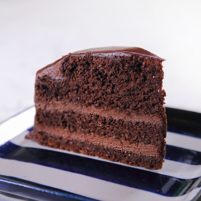 巧克力核桃卷蛋糕