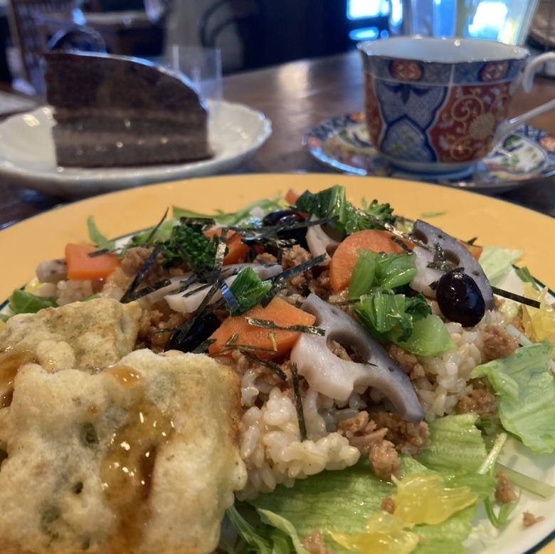 매주 바뀌는 유익한 휴일 메뉴