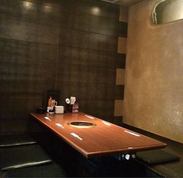 In the spacious tatami room, you can stretch your legs and relax.