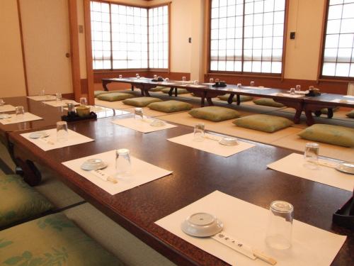 <p>因為它正在成為一個可容納多達36位客人的宴會廳，所以Oshiki可以舒適地放鬆。每當你聚集在派對或年終派對等大型聚會上時，請與金太郎共度美好時光。</p>
