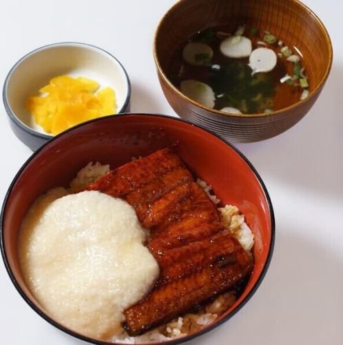 うなとろろ丼