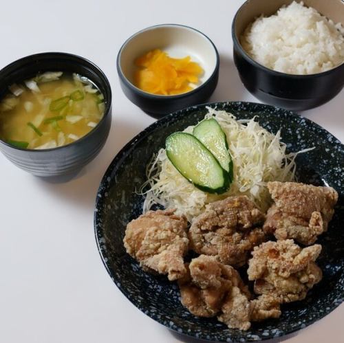 鶏もも唐揚げ定食