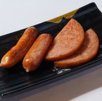 ソーセージ盛り合わせ