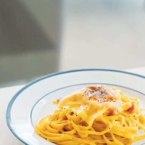 ボリューム満点!豊富な種類のホットドッグ&パスタ★